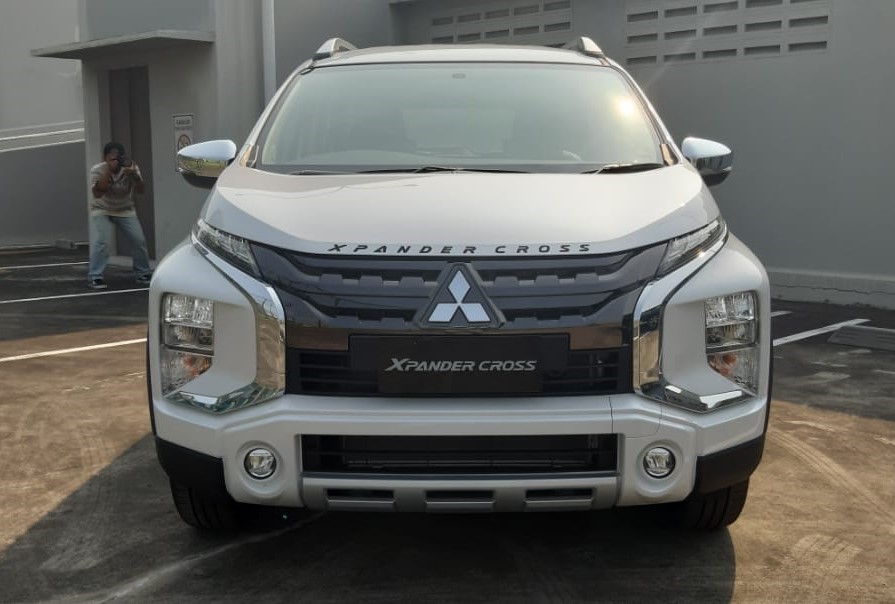Mitsubishi Xpander Cross