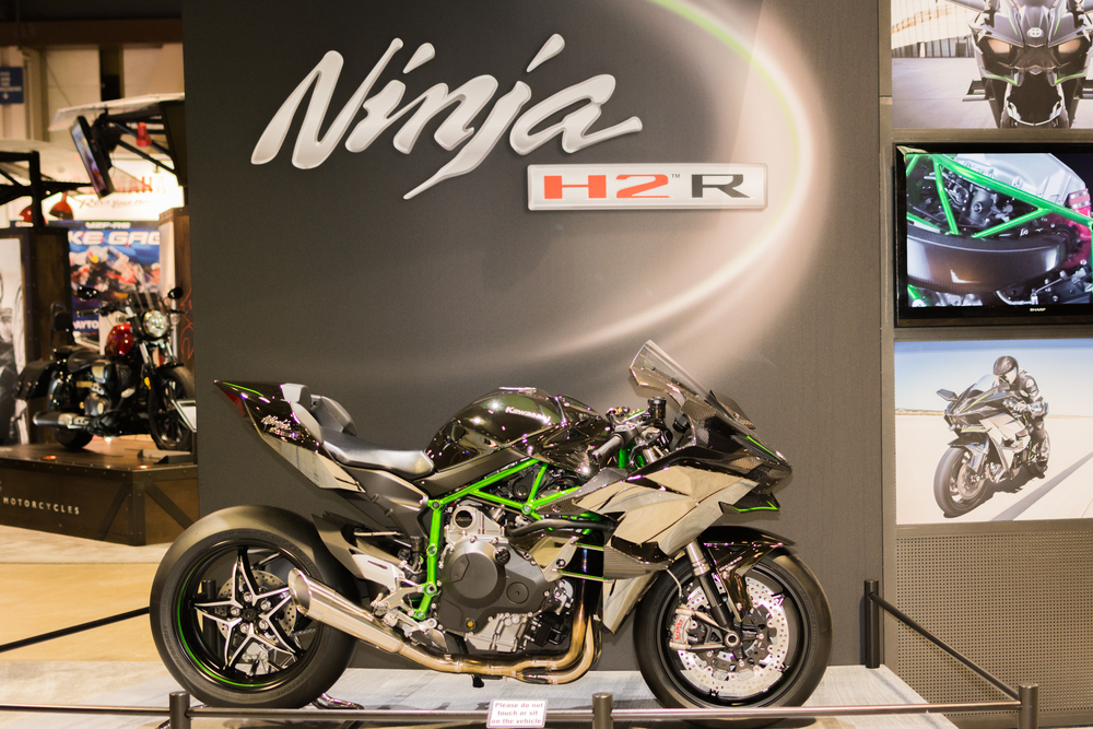 Fitur dan spesifikasi Kawasaki Ninja H2R